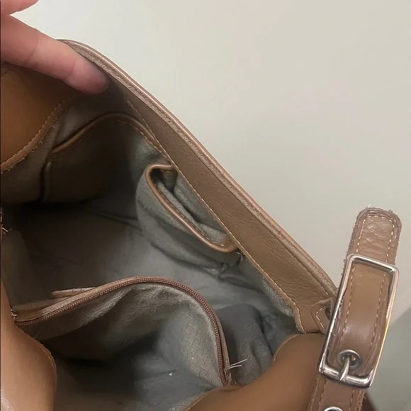 Tan Leather Shoulder Bag - Picture 7 of 14